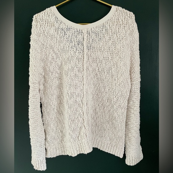 Free People V Neck Songbird Textural Boucle Sweater. Cream. Off White. Size S - Picture 8 of 8